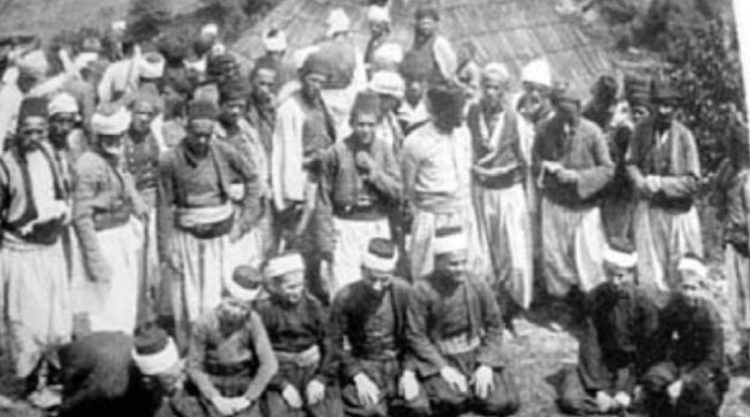 Izvor: https://historija.info/cazinska-buna-1950/